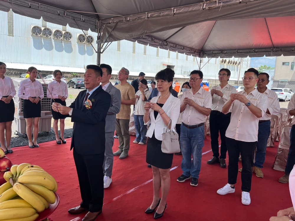 The first social housing project in Pingzhen, Taoyuan, Central, and the National Housing Center's 